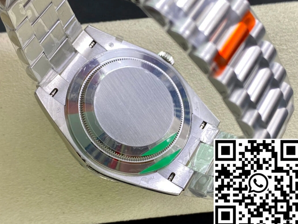 Date Rolex Factory Olive Dial M228239-0033 EW Day Green 1219